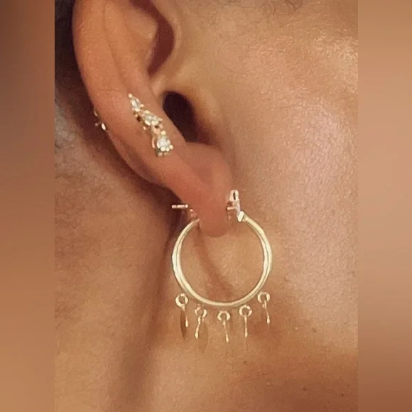 ❌ 14K Gold Heart Hoop Earrings - No Longer Available - Picture 7 of 7